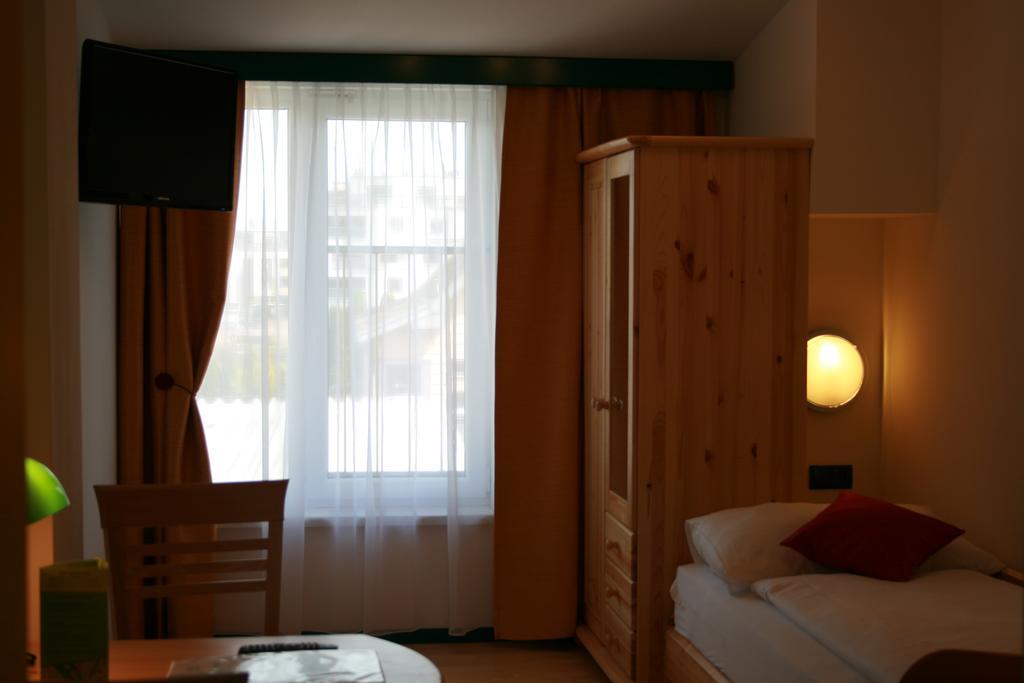 Hotel Asperner Loewe Wina Ruang foto